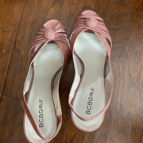 Bcbg iridescent pink sling back pumps - Picture 3 of 3